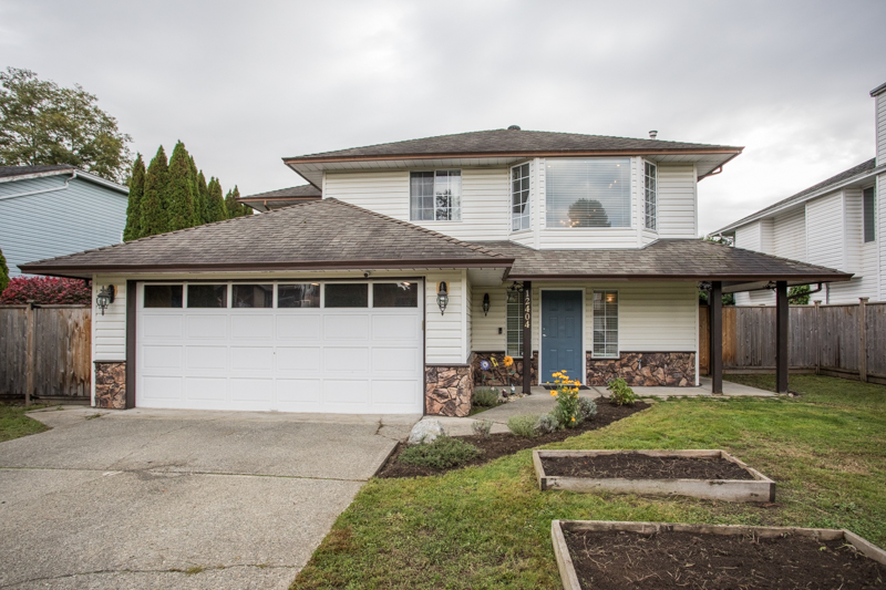 Maple Ridge house with authorized basement suite for sale